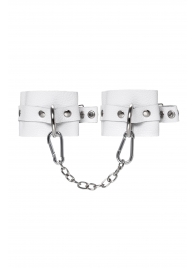 Белые мягкие кожаные наручники с люверсами - Pecado - купить с доставкой в Сызрани