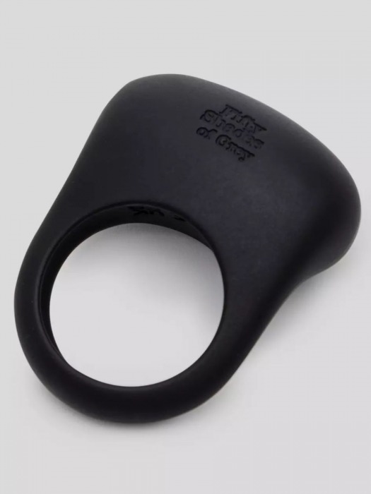 Черное эрекционное виброкольцо Sensation Rechargeable Vibrating Love Ring - Fifty Shades of Grey - в Сызрани купить с доставкой