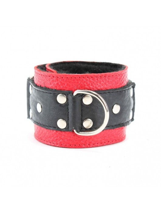 Красно-чёрные кожаные наручники с меховым подкладом - БДСМ Арсенал - купить с доставкой в Сызрани