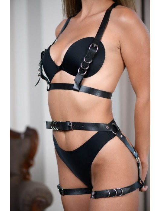 Черные гартеры из натуральной кожи с регулируемыми ремешками - БДСМ Арсенал - купить с доставкой в Сызрани