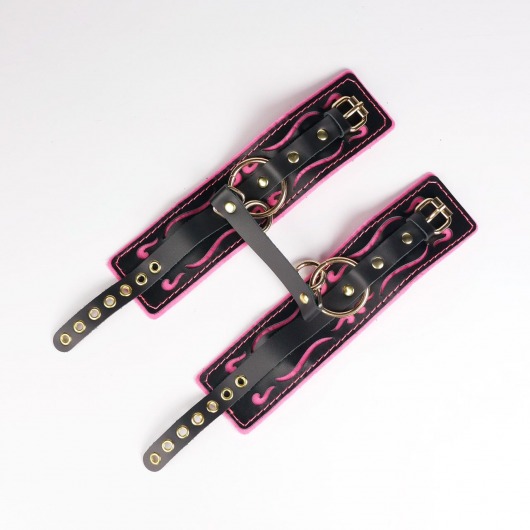 Черные кожаные оковы с розовой строчкой - Crazy Handmade - купить с доставкой в Сызрани