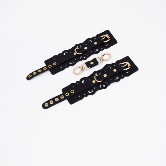 Черные кожаные наручники с узорами и золотистой фурнитурой - Crazy Handmade - купить с доставкой в Сызрани
